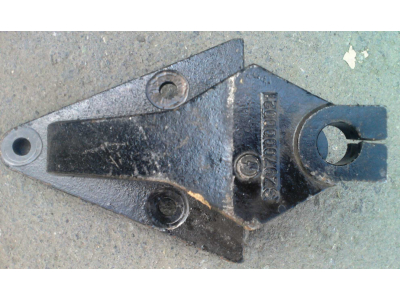 Кронштейн передней рессоры передний SH F3000 8х4 SHAANXI / Shacman (ШАНКСИ / Шакман) SZ970000021 фото 1 Нижний Тагил