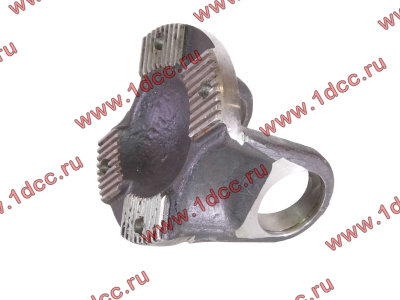 Фланец карданного вала D-180, 4 отв., с насечками, под крест. d-62х150 H HOWO (ХОВО) AZ9115311010 фото 1 Нижний Тагил
